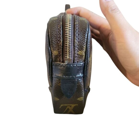 Louis Vuitton Pochette Marly PM - Picture 4 of 15